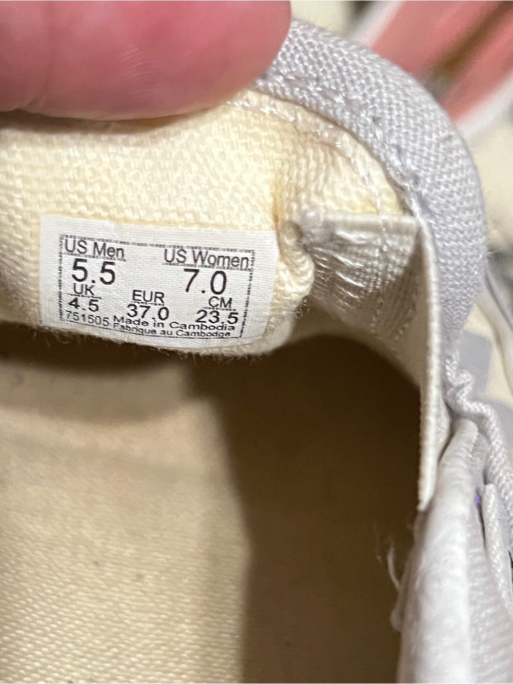 Vans - Picture 8 of 8